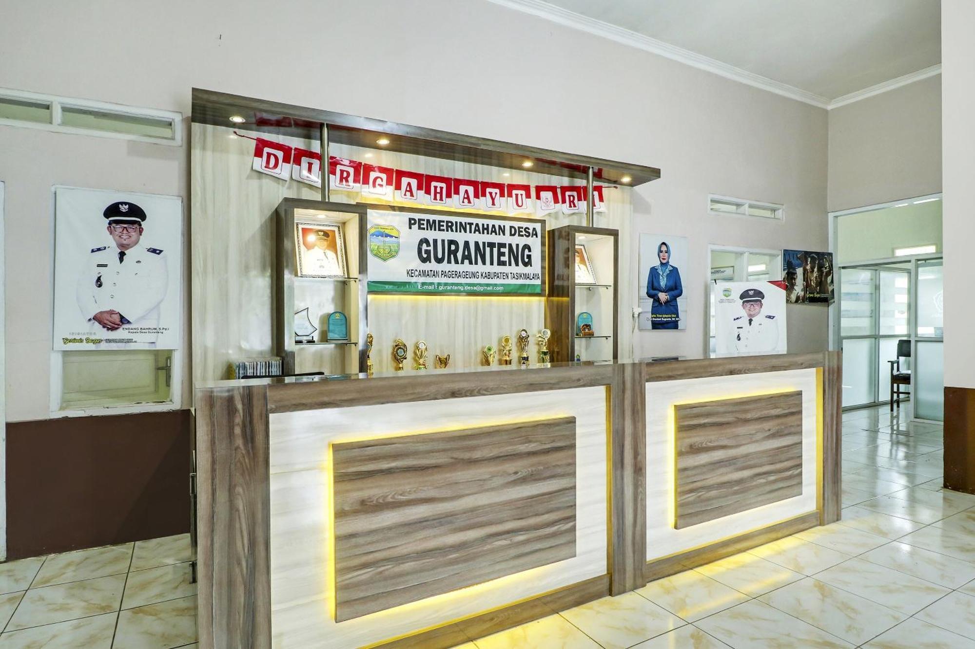 Oyo Homes 90956 Desa Wisata Guranteng Pendjalu Екстер'єр фото